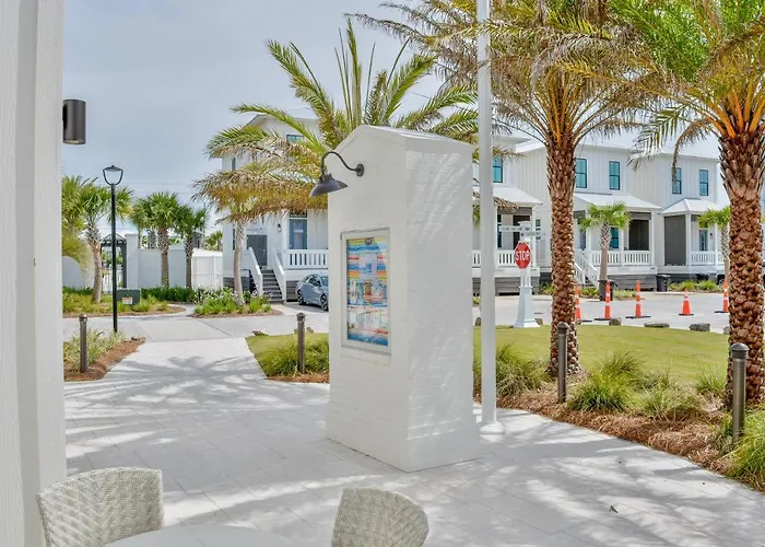 Village 66 Buddy's Bungalow Hotel Gulf Shores